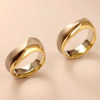 07-Argollas-de-Matrimonio-Bicolor,-Diseño-Exclusivo