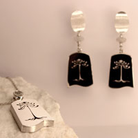 09-Conjunto-de-Araucarias-caladas-a-mano-en-Plata-con-Piedra-Luna-Arcoiris