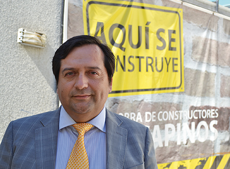negocios-OSCAR RIVERA, DIRECTOR CONSTRUCCION