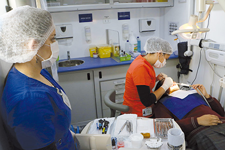 publi-servicio-de-salud-carro-dental6