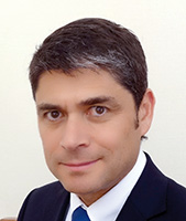 Francisco Flores Ingeniero Comercial por la Universidad de Concepción y Magíster en Comportamiento del Consumidor por la Universidad Adolfo Ibáñez.