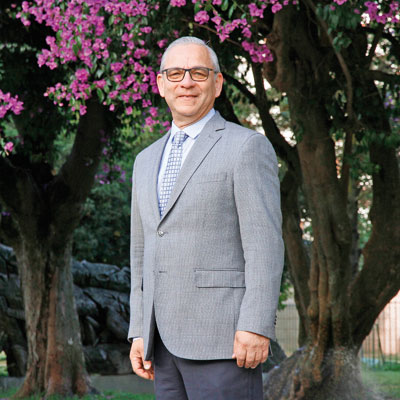Carlos González, candidato a Rector de la UdeC: