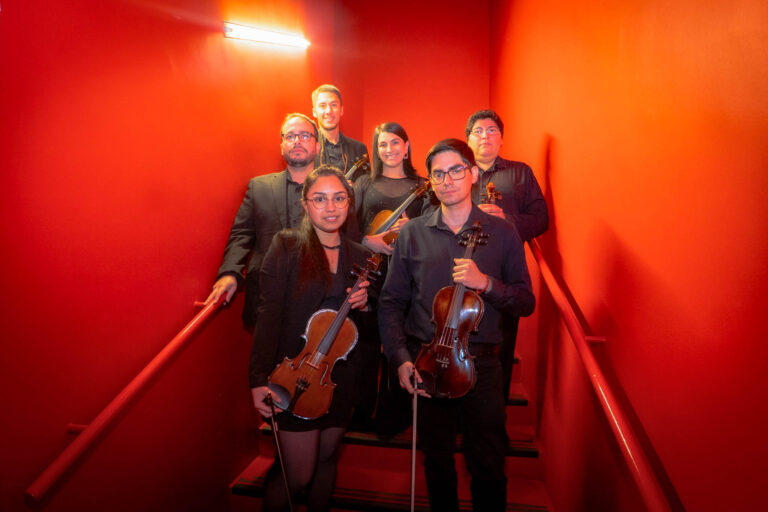 Violines Sinfónicos USS. Foto: @david.friz_