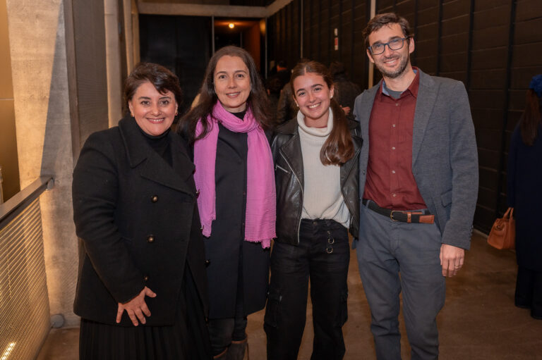 Verónica Esparza, Anita Jara, Mariana Spoerer y Nicolás Spoerer.